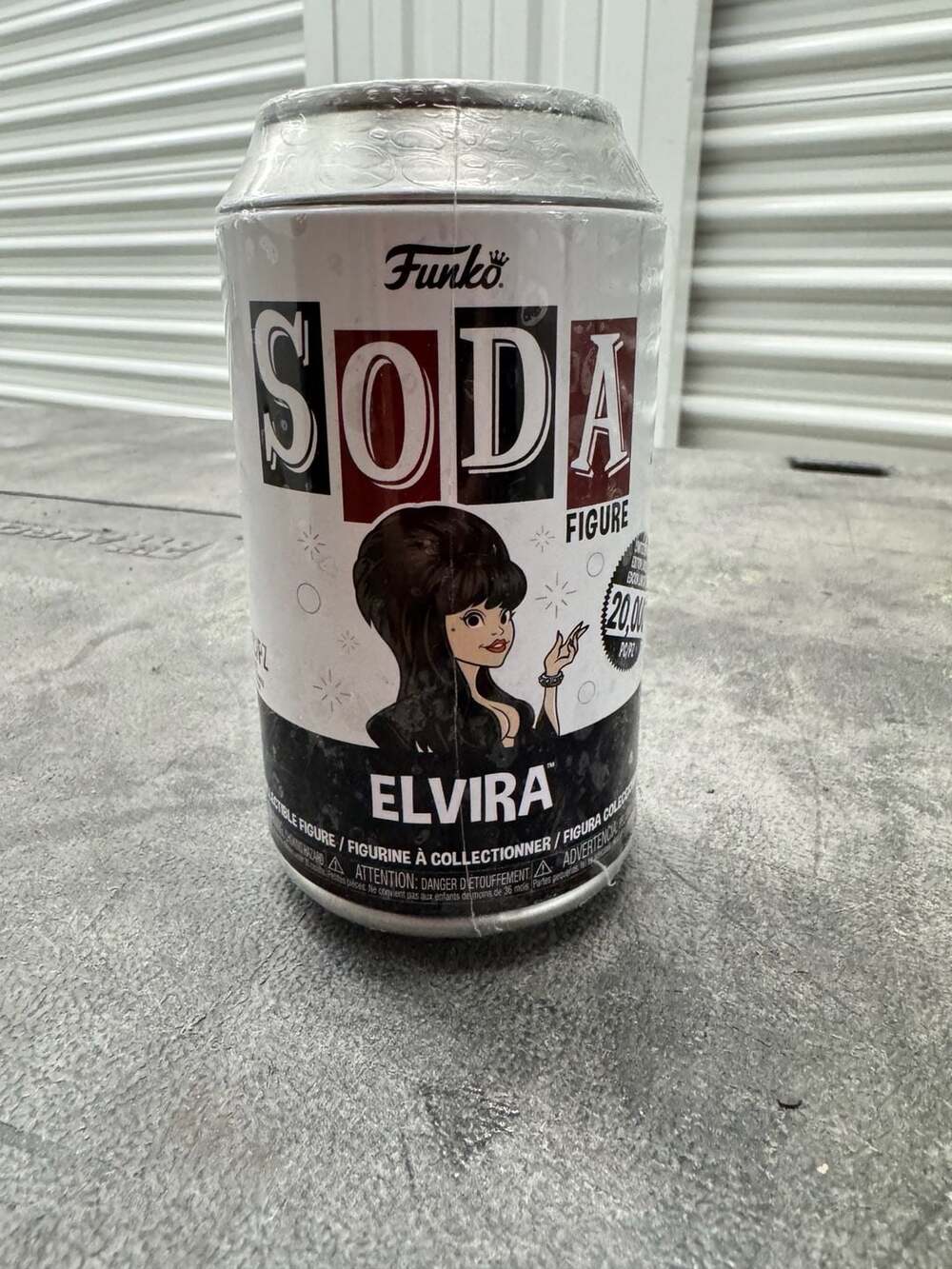Funko Vinyl Soda Elvira Collectible Figure